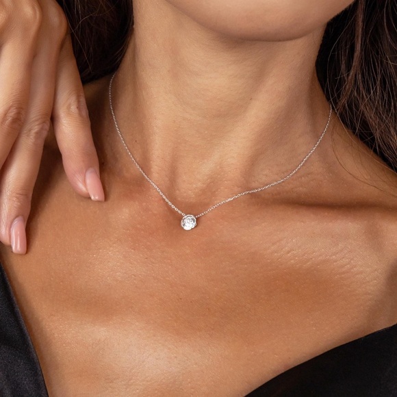 Tiny Rose Necklace, Flower Necklace in silver - Picture 3 of 4